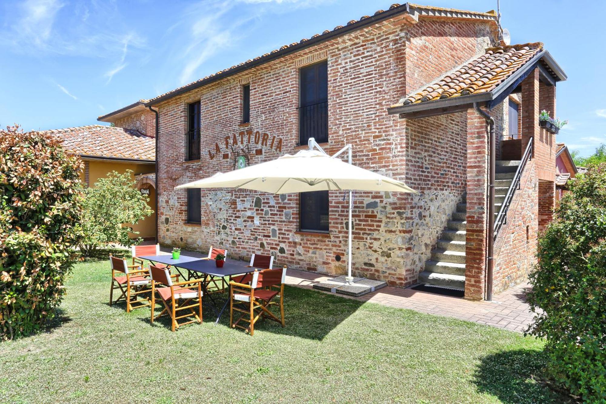 Agriturismo La Fattoria Panicarola Exterior photo