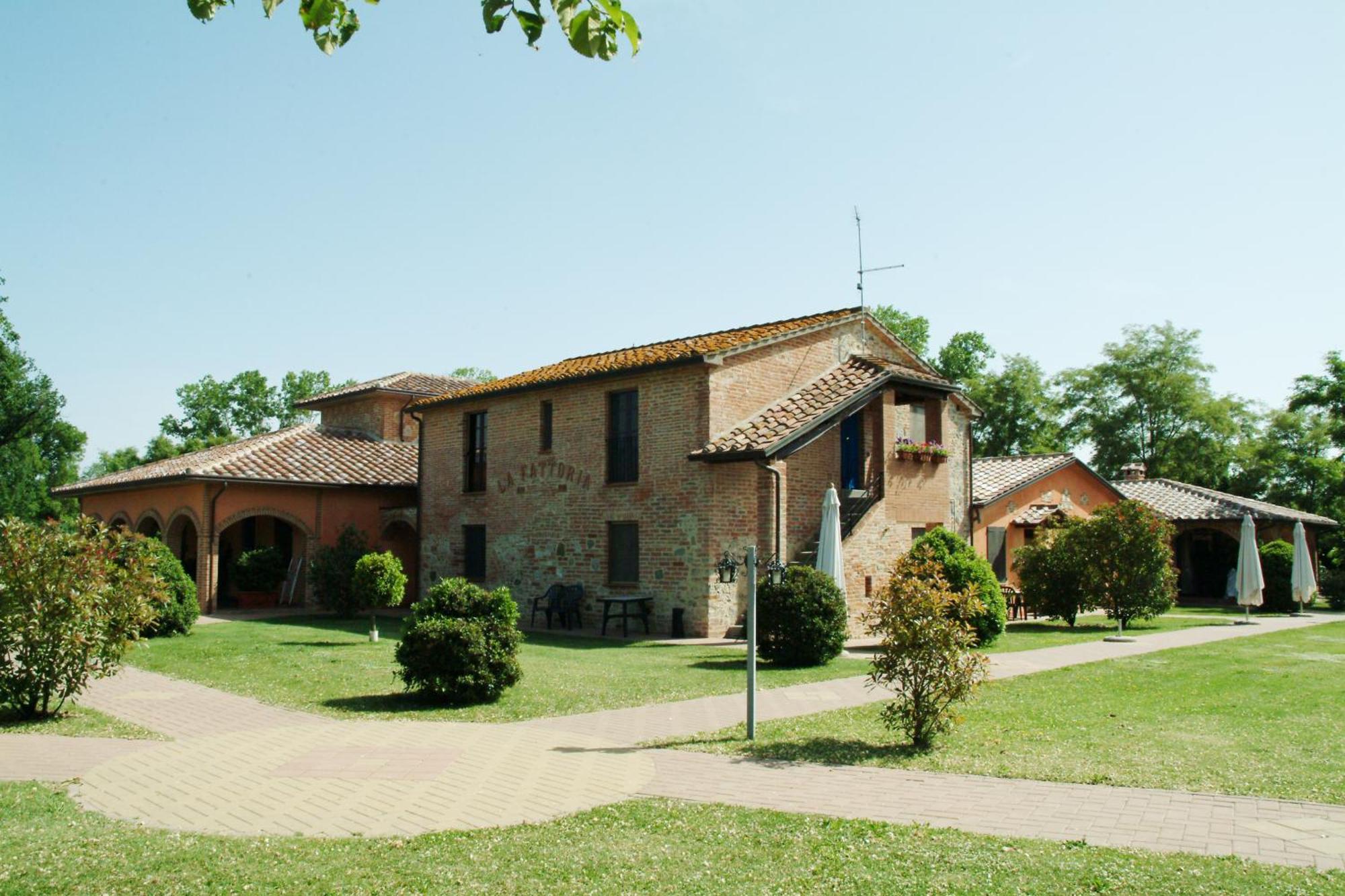 Agriturismo La Fattoria Panicarola Exterior photo